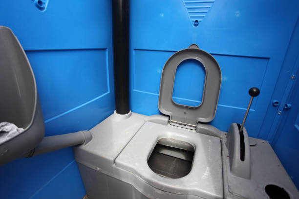 Portable Toilet Options We Offer in Ashwaubenon, WI